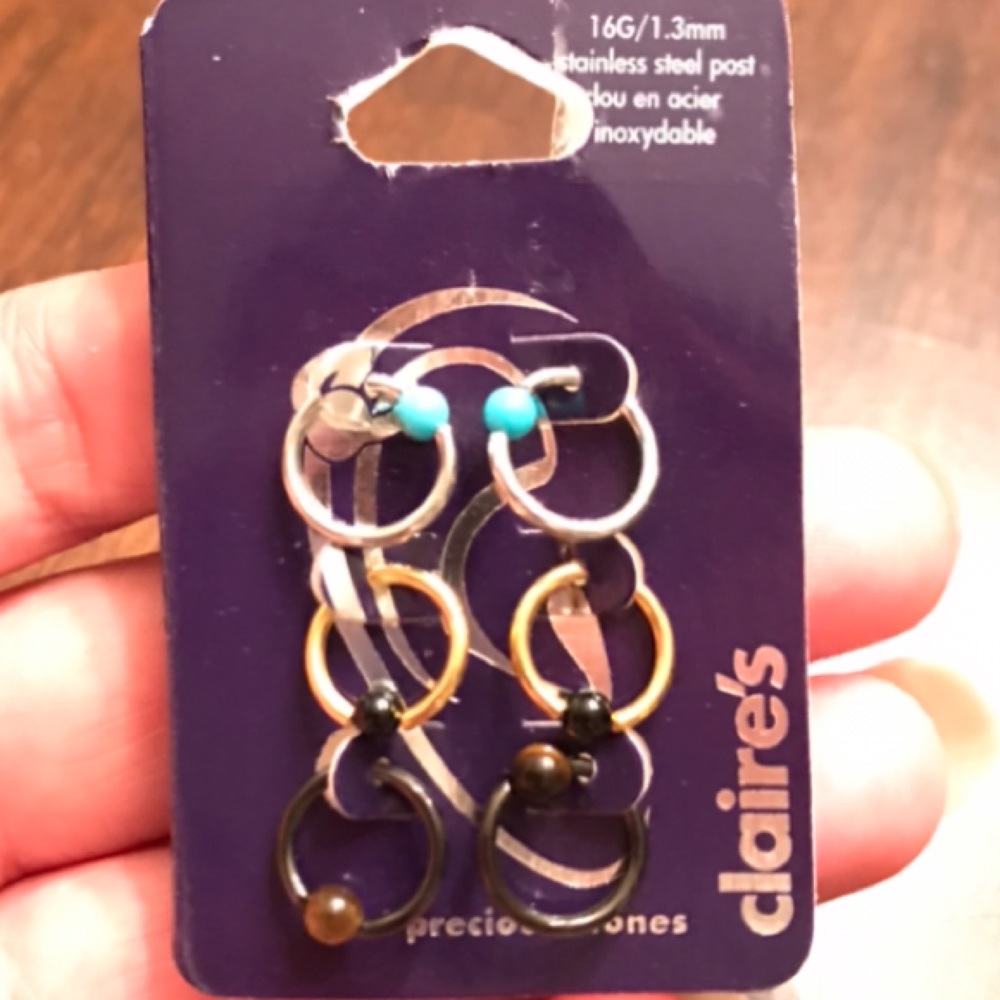 Set of 3 16g hoop earrings